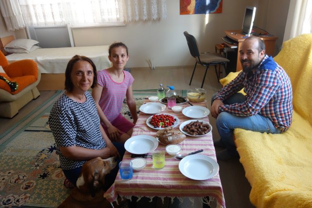 Mon 1er soir en Turquie,  à Keşan, chez mes magnifique hôtes qui  m'ont bien motivée pour partir à la découverte d eleur pays